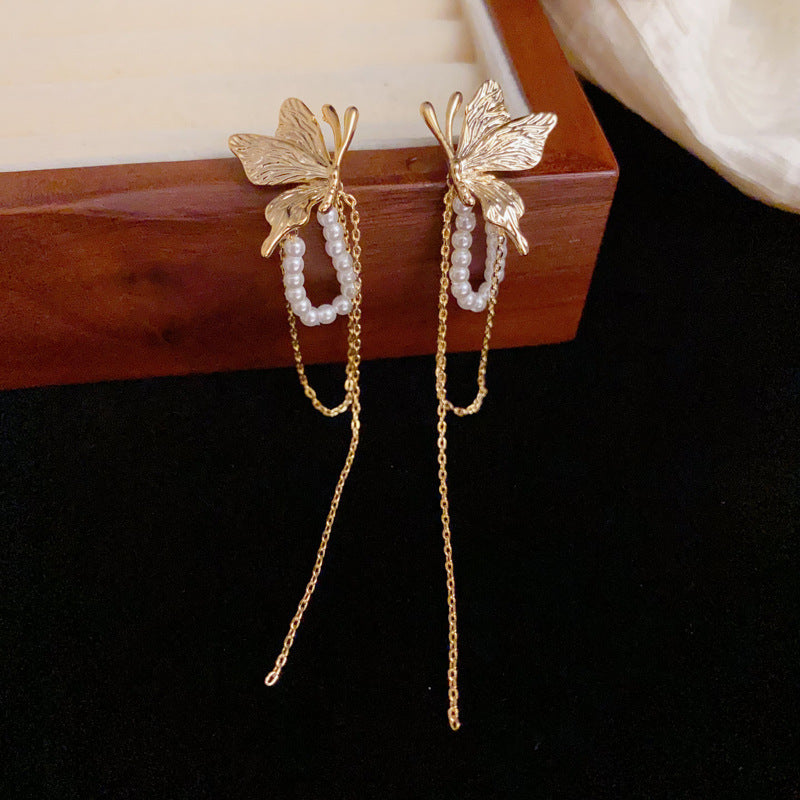 Luxury Butterfly & Pearl Chain Tassel Drop Earrings – Elegant Design