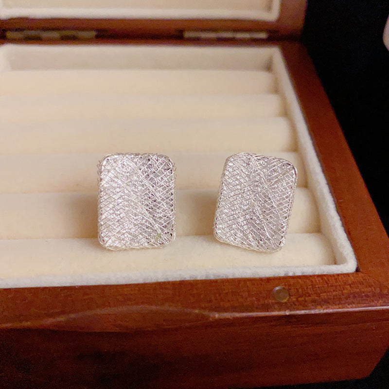 Luxury Thick Silver Mesh Square Stud Earrings – S925 Silver Needle