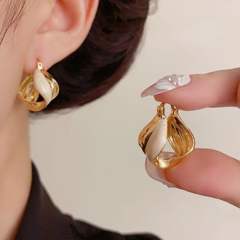 Elegant Enamel Twisted Metal Ear Cuff Earrings – Geometric Design