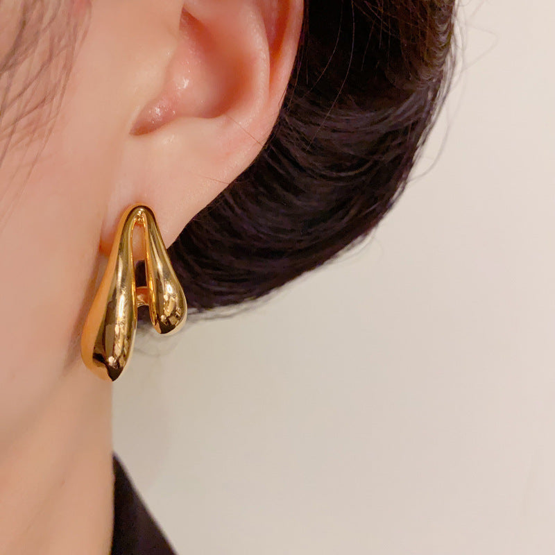 Luxury Three-Way Metal Droplet & Pearl Drop Earrings – Elegant Design