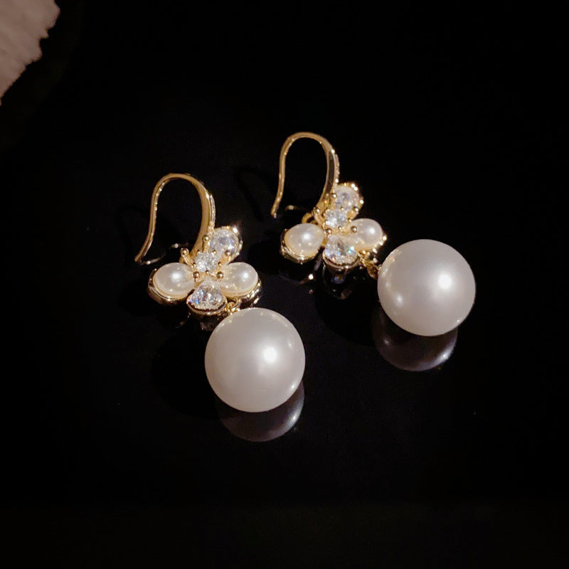 14K Gold-Plated Zircon Butterfly Pearl Earrings – Chic Drop Design