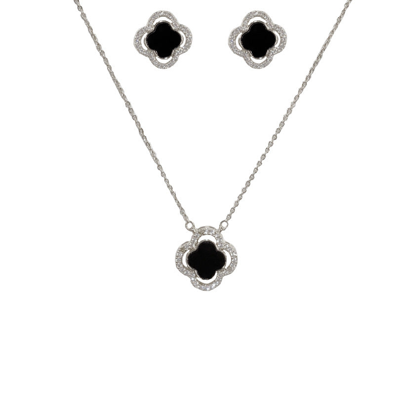 14K Gold-Plated Zircon Four-Leaf Clover Earrings Set - Elegant Design