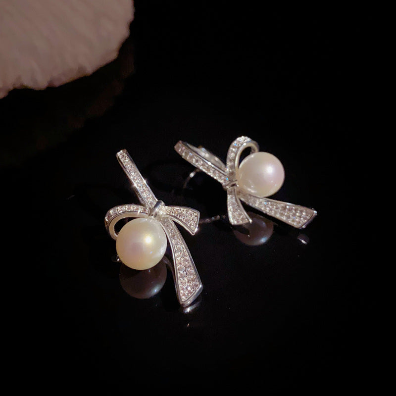 14K Gold-Plated Bow Pearl Earrings – Elegant Korean Chic Design