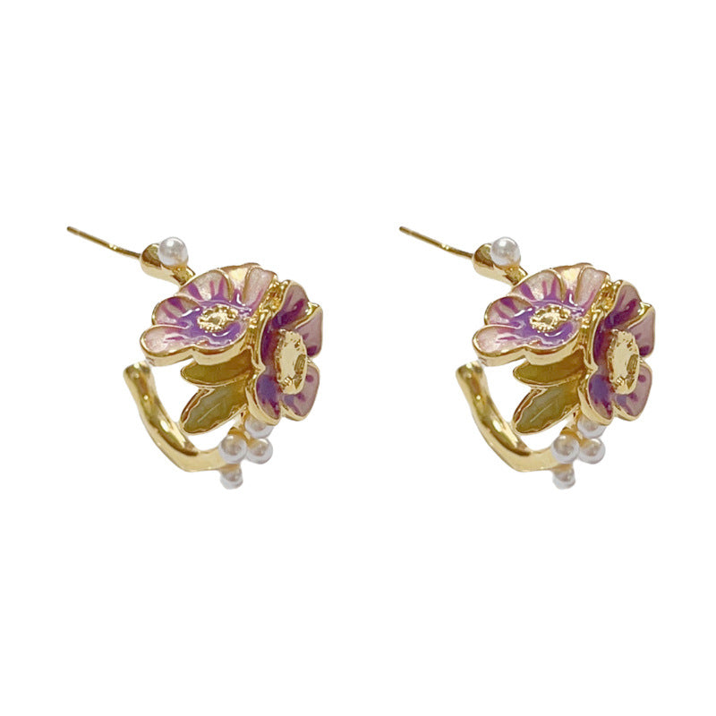 Elegant Pearl & Enamel Petal Hoop Gold Earrings – Floral Design
