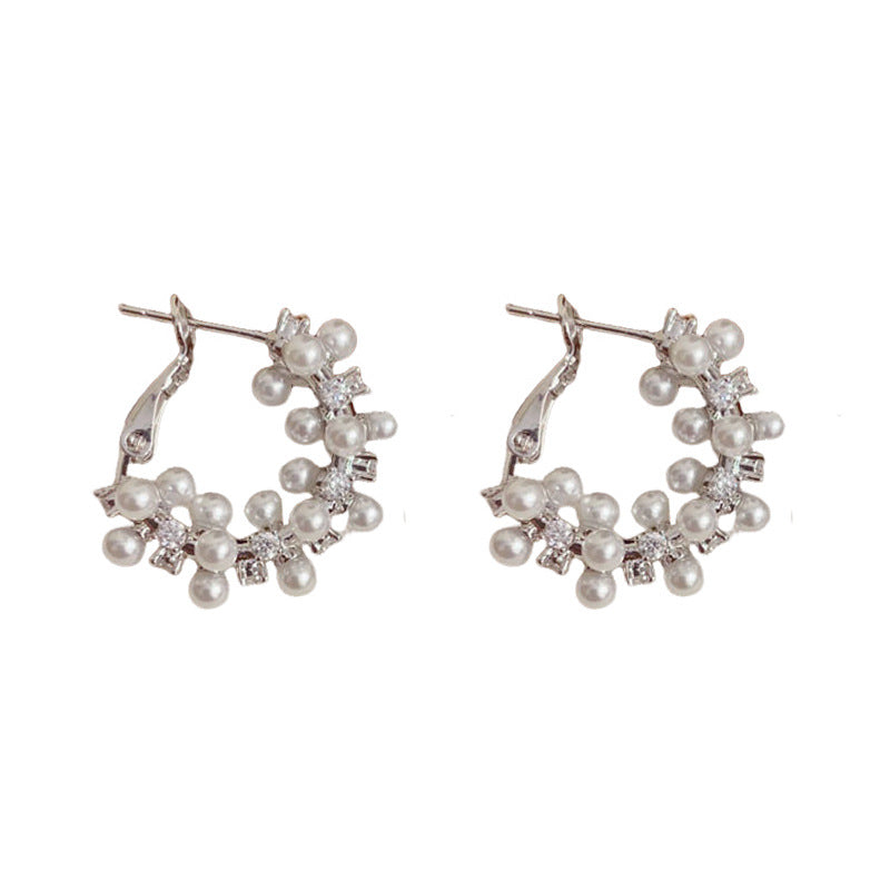 Elegant Zircon Pearl Hoop Earrings – Minimalist Geometric Design