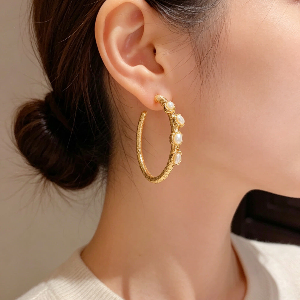 Eaioncol Irregular Pearl Hoop Earrings 18K Gold Plated