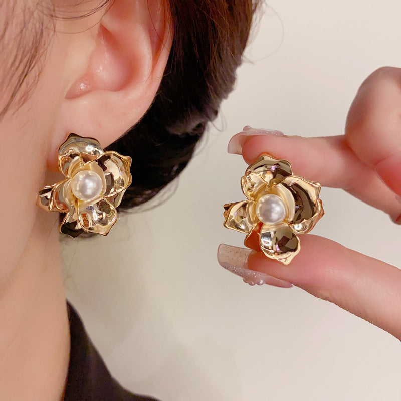 14K Gold-Plated Metal Pearl Petal Earrings - Vintage French Style