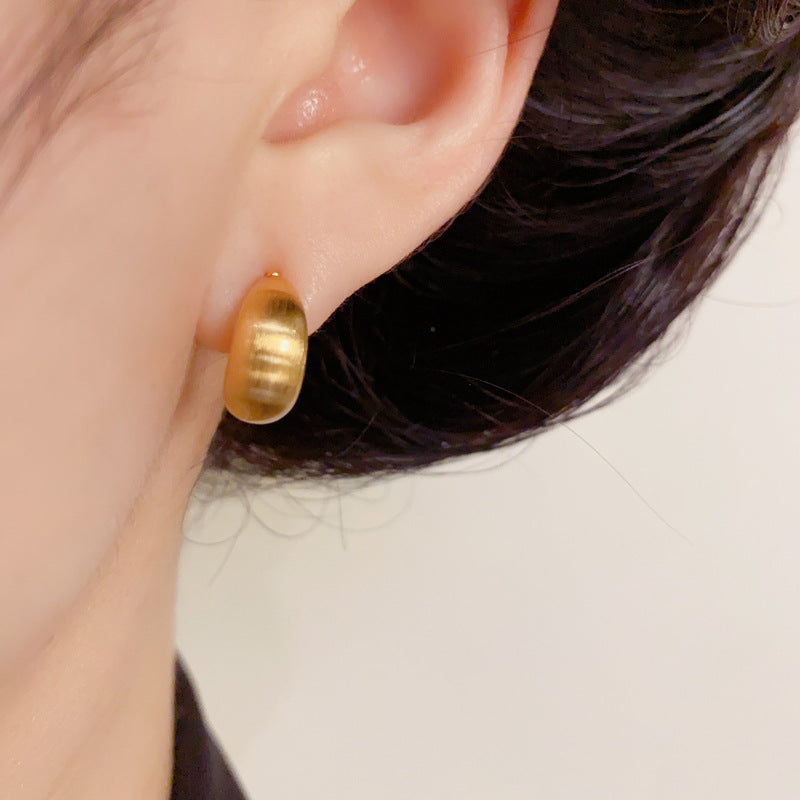 18K Gold Brushed C-Shaped Hoop Earrings – Minimalist Luxury Design