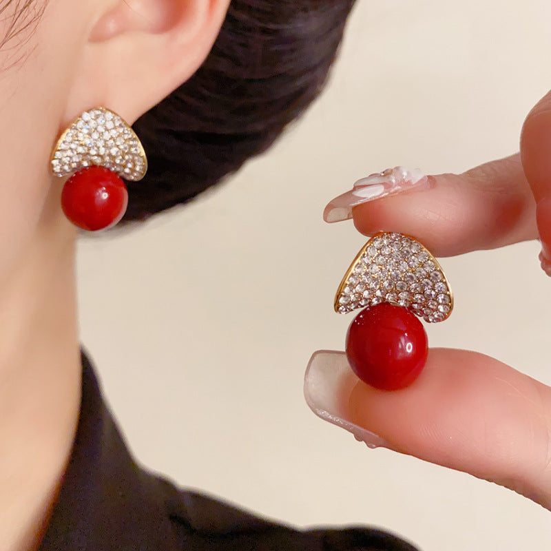 Elegant Zircon Geometric Pearl Stud Earrings – French Retro Design
