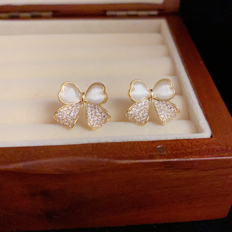 14K Gold-Plated Cat Eye Zircon Bowknot Stud Earring - Elegant Design