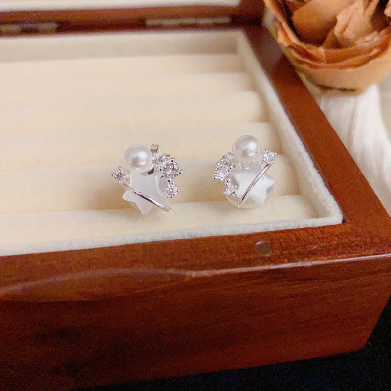 Luxury Zircon Pearl Star Non-Pierced Ear Clip Earrings– Elegant Design