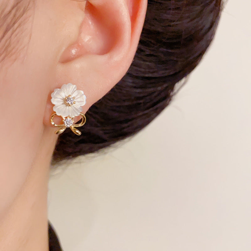 14K Gold-Plated Mother-of-Pearl Flower Bow Stud Earrings – Chic Style