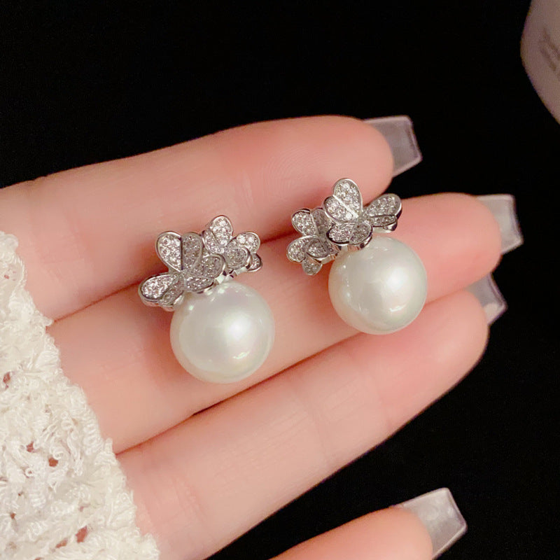 14K Gold-Plated Zircon Flower Pearl Stud Earring - Elegant Design