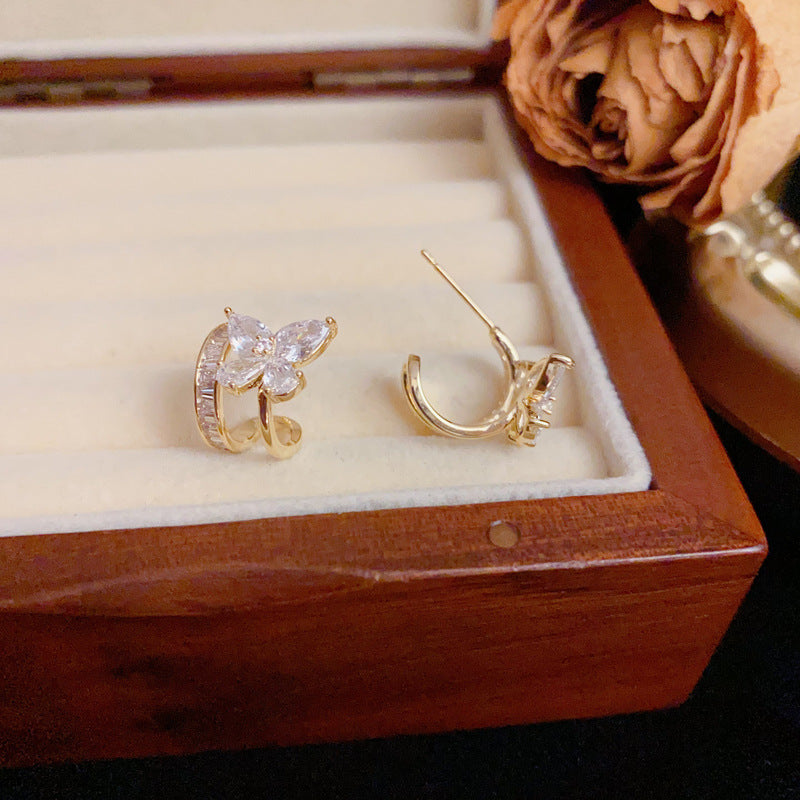 Luxury Full-Zircon Butterfly Stud Gold Earrings – Elegant Design