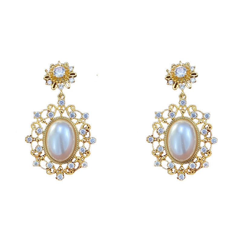 Luxury Rhinestone Pearl Oval Petal Drop Earrings – Elegant Design