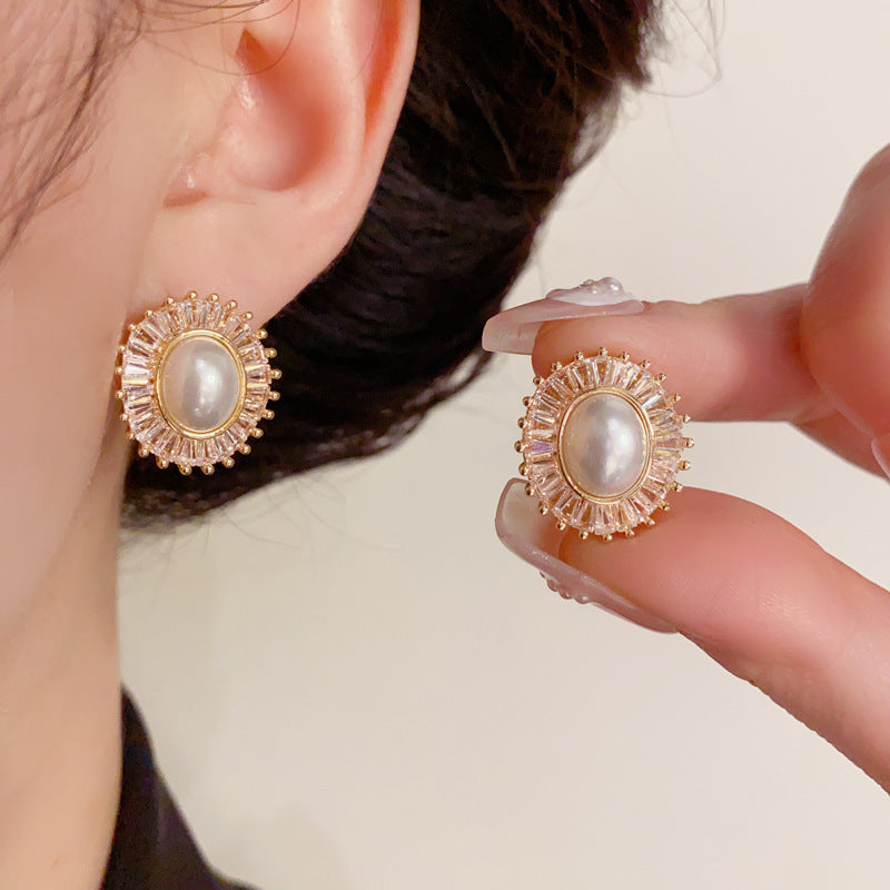 14K Gold Zircon Pearl Sunflower Stud Earrings- Chic Elegance Design
