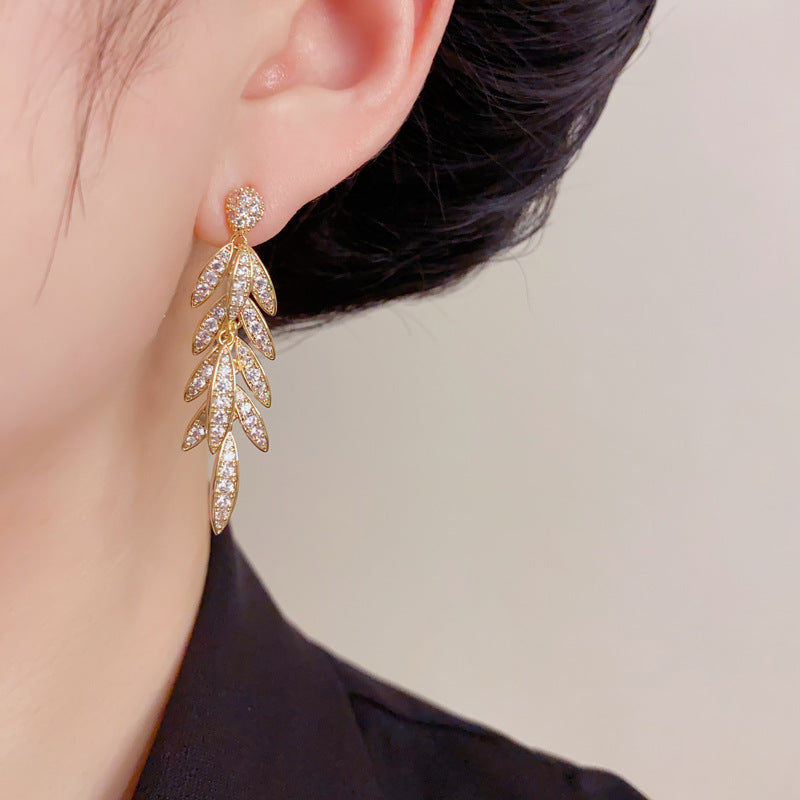 Elegant Zircon Wheat Spike Tassel Earrings – Micro-Pavé French Design