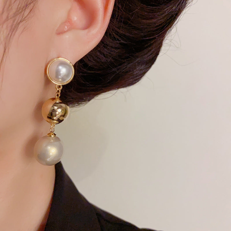 Elegant Pearl & Metal Sphere Tassel Drop Earrings – Geometric Design