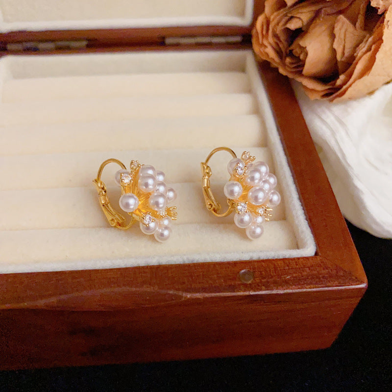 18K Gold Luxury Pearl Flower Bouquet Ear Cuff Earrings – Hoops Design