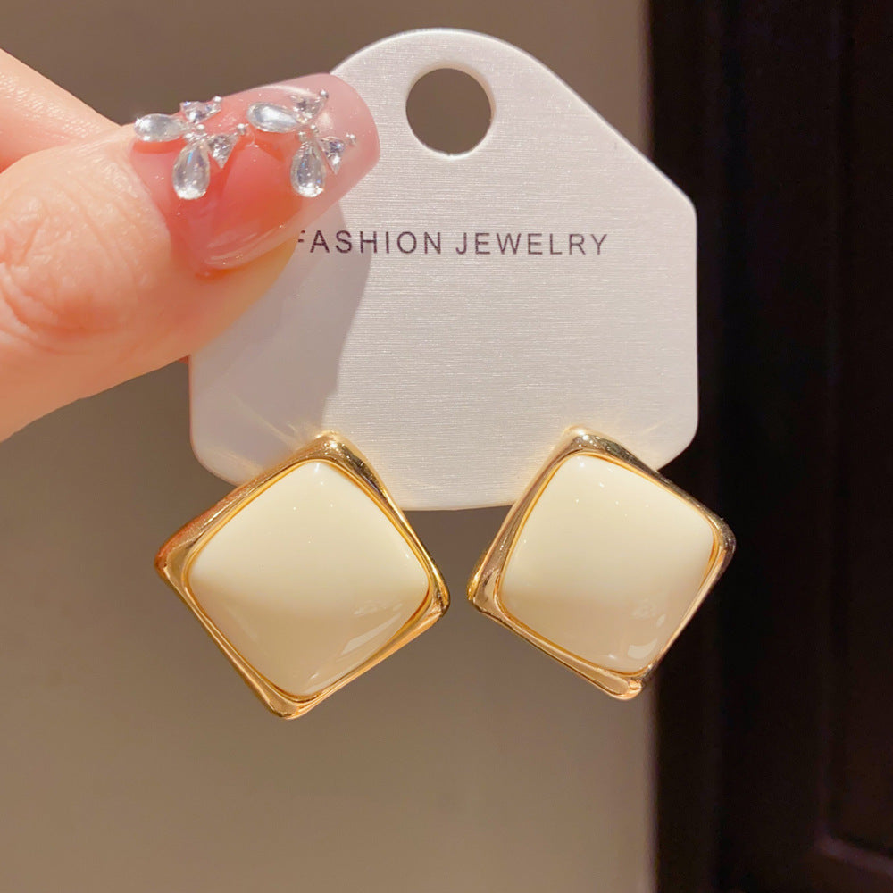 Eaioncol Geometric Resin Rhombus Stud Earrings Gold