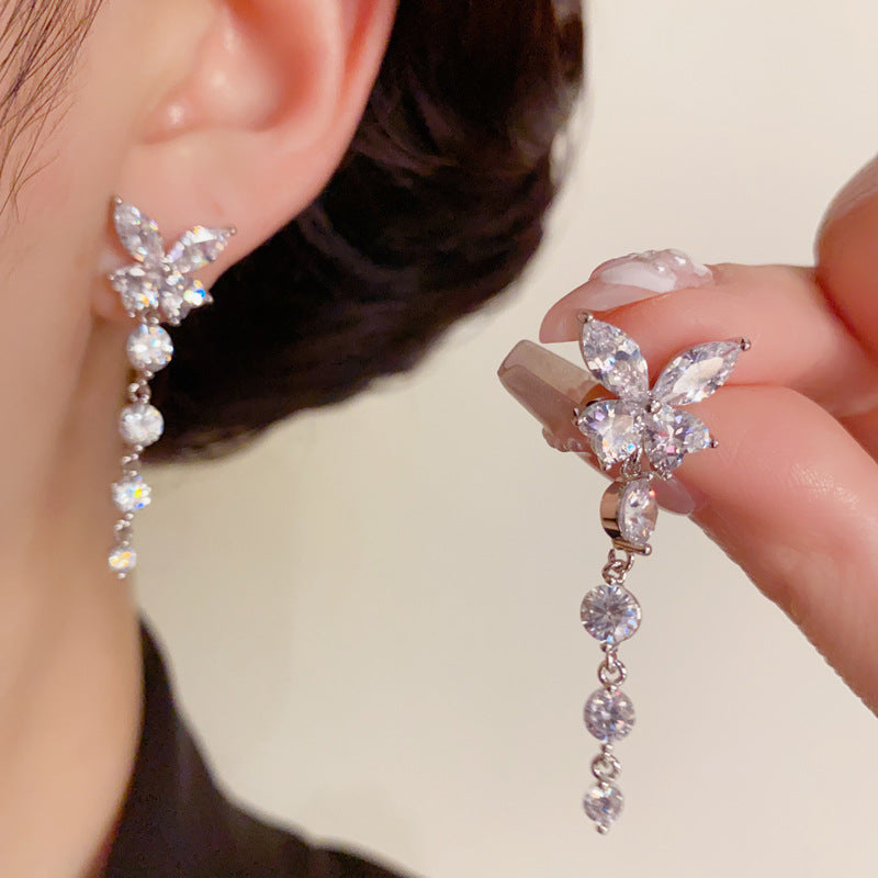 14K Gold-Plated Rhinestone Butterfly Tassel Earrings – Elegant Design