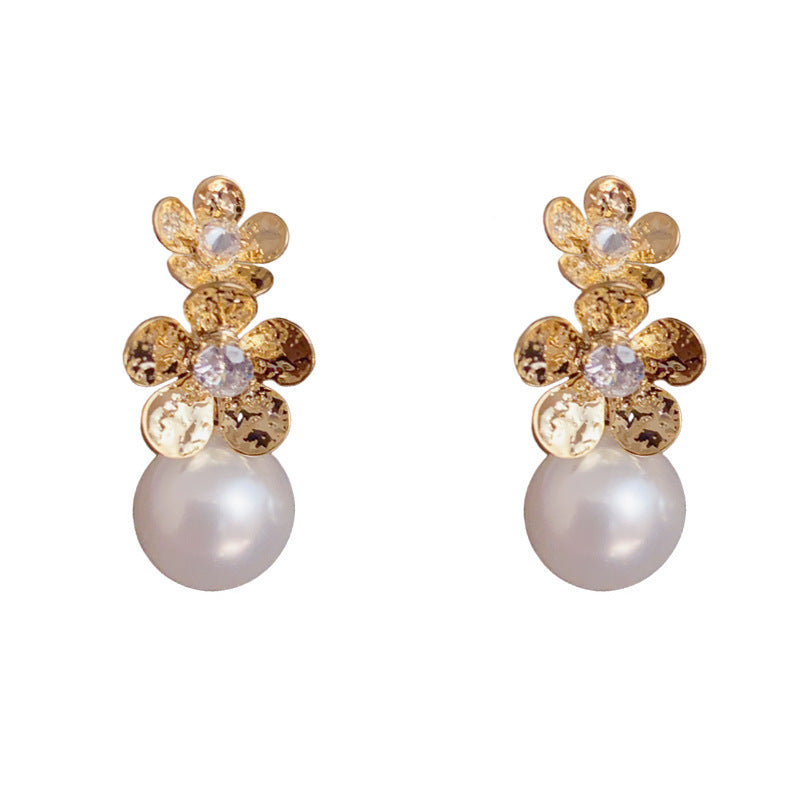 Elegant Metal Petal & Pearl Earrings – Floral Design