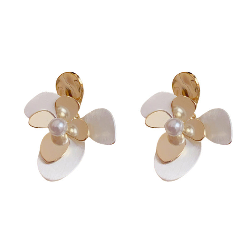 Luxury Gold-Silver Two-Tone Pearl & Petal Earrings – Floral Design