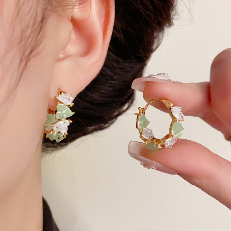 14K Gold Green Crystal Heart Ear Cuff - Chic Elegance Design