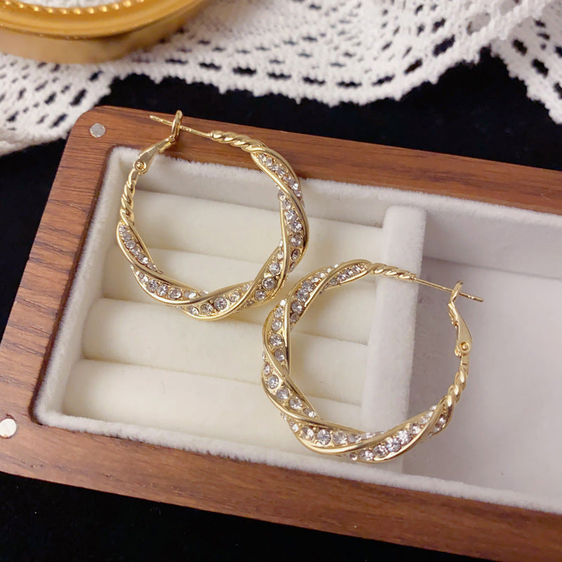 Luxury Full-Zircon Twisted Hoop Earrings – Geometric Design