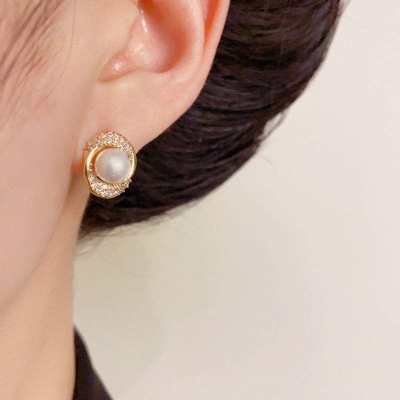 14K Gold-Plated Full Zircon Oval Pearl Stud Earrings – Elegant Sparkle