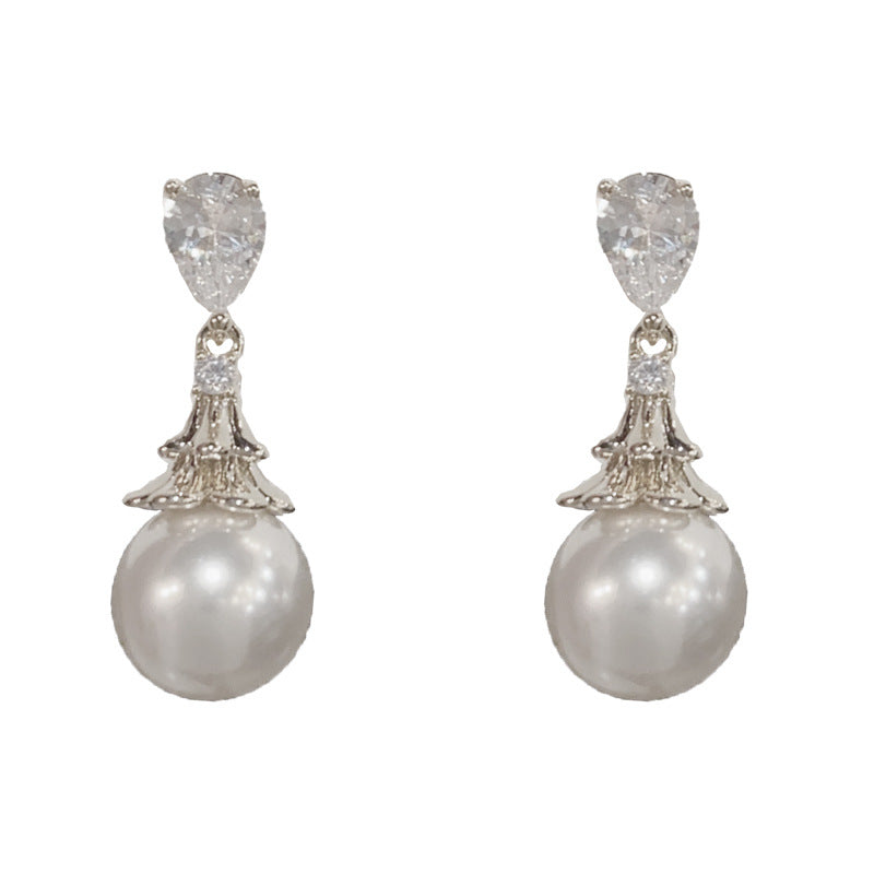 Eaioncol Teardrop Pearl Tassel CZ Earrings Gold