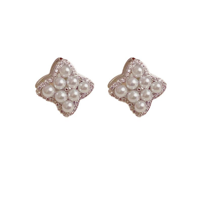 Elegant Micro-Zircon & Pearl Four-Leaf Flower Earrings – Floral Design