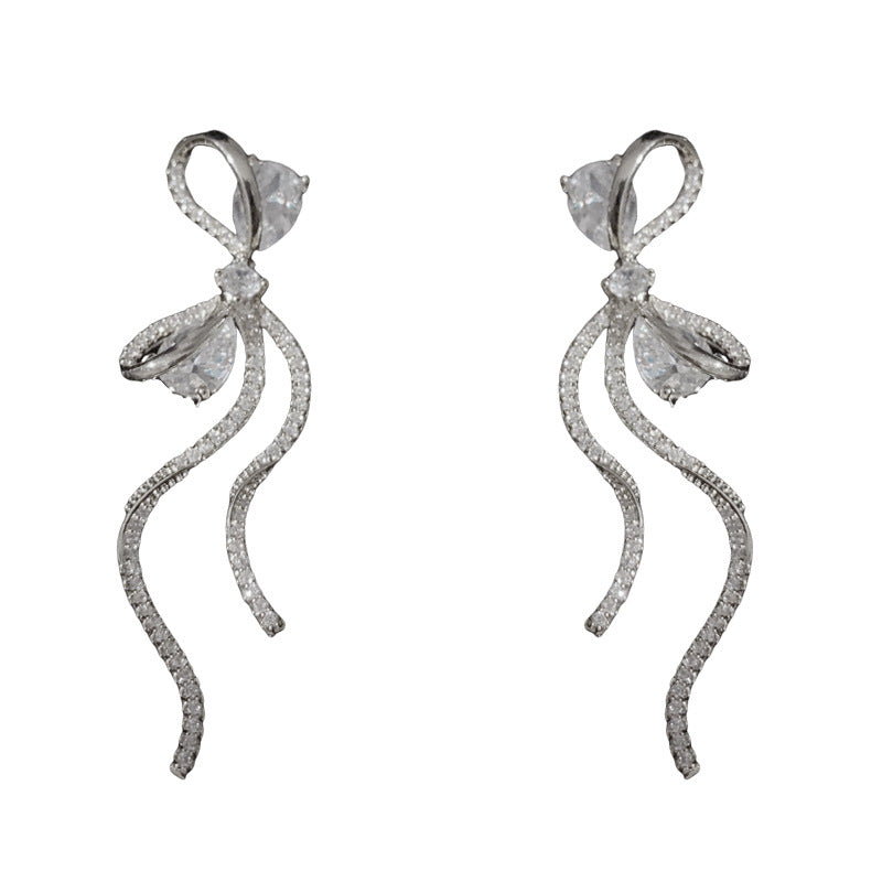 14K Gold Full-Diamond Butterfly Bow L Tassel Earrings – Elegant Design