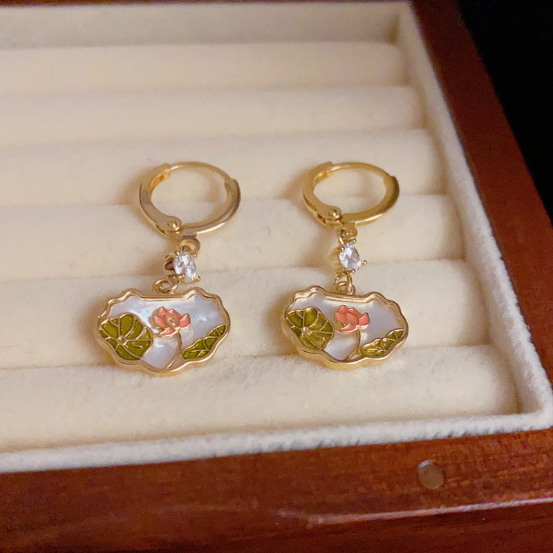 14K Gold-Plated Shell Lotus Peace Lock Earrings – Elegant Design