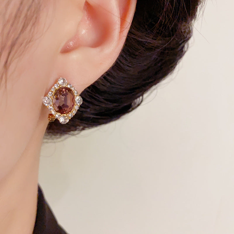 Elegant Zircon Diamond-Shaped Crystal Stud Earrings – Geometric Design