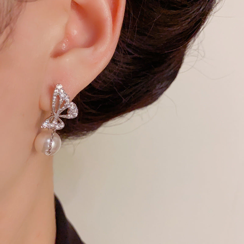 Luxury Zircon Butterfly Chain & Federally Earrings - Elegant Design
