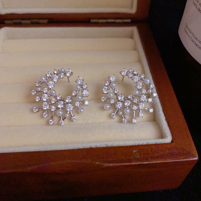 14K Gold-Plated Full Rhinestone Pearl C-Shaped Earrings – Chic Design