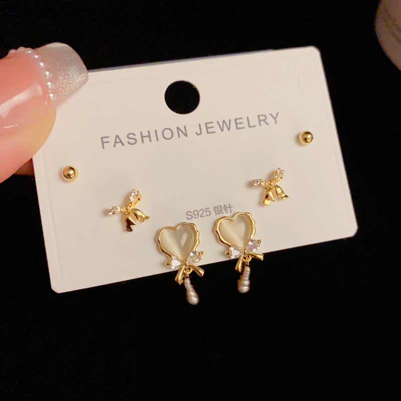 14K Gold-Plated Bow Heart Pearl Tassel Earring Set - Elegant Design