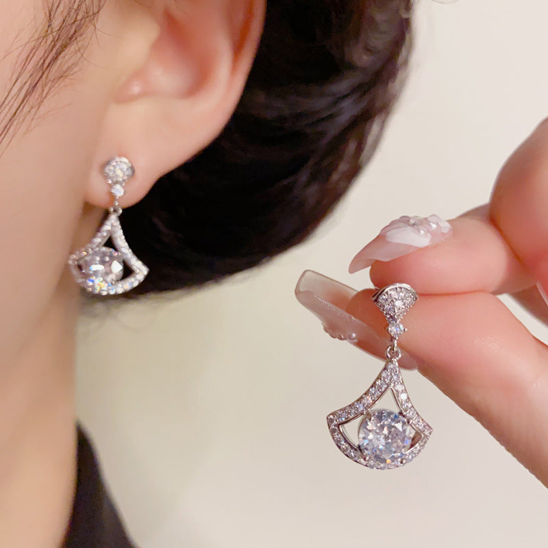 14K Gold Full Rhinestone Dress Drop Earrings – Elegant Chic Design