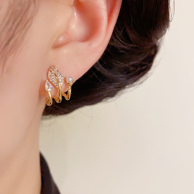 14K Gold-Plated Zircon Leaf Pearl Earrings – Elegant Minimalist Design