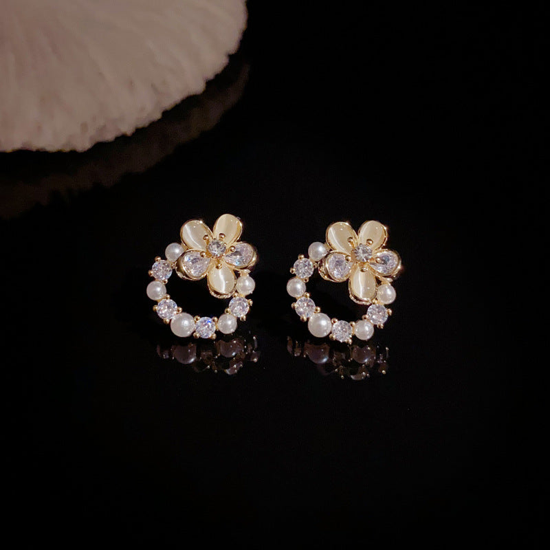 14K Gold Luxury Flower Zircon & Pearl Round Earrings – Elegant Design