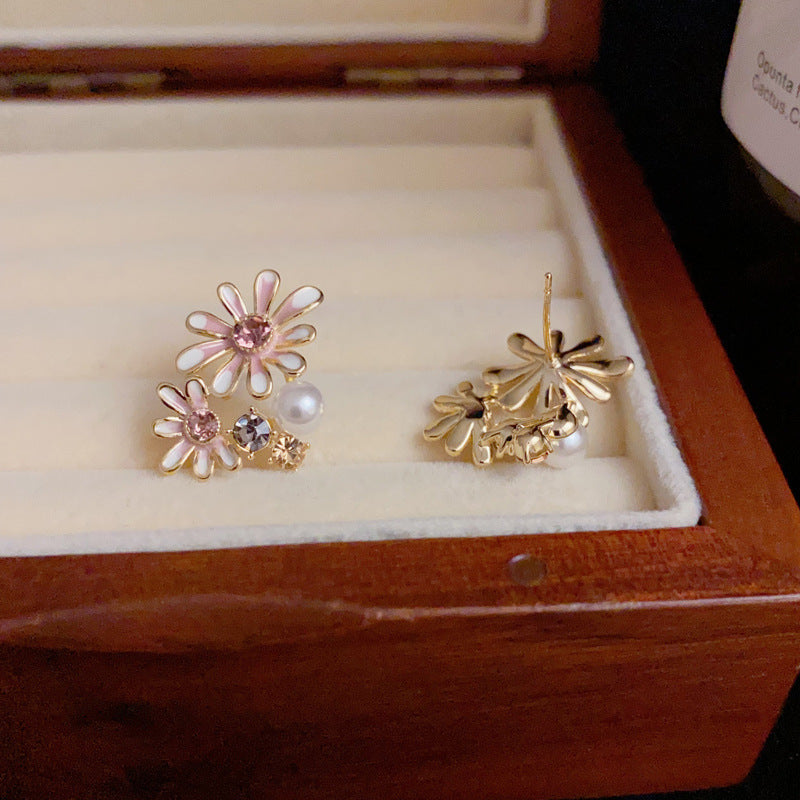 14K Gold-Plated Daisy Flower Stud Earrings – Sweet Minimalist Design