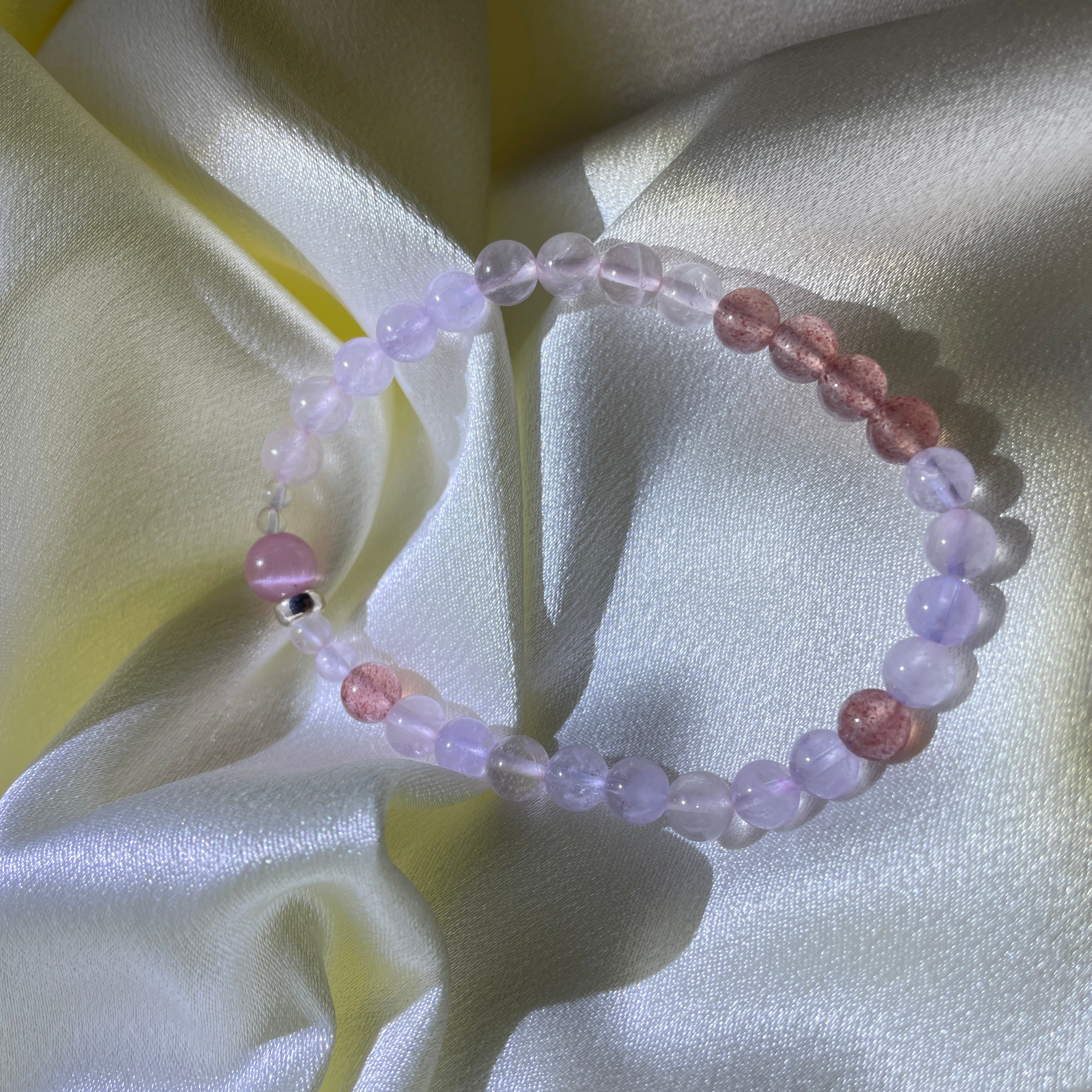 Lavender Dream:Handmade Crystal Healing Bracelet