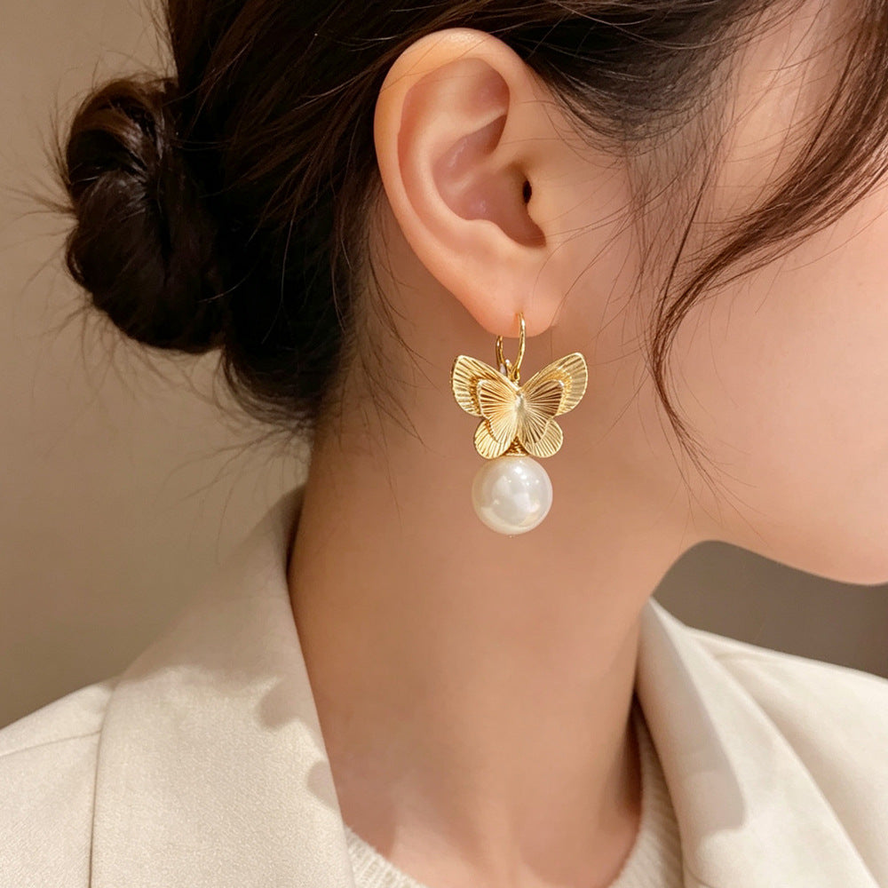 Eaioncol Butterfly Pearl Drop Earrings Gold 1