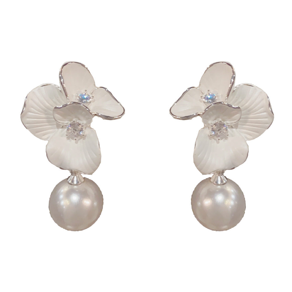 Eaioncol Floral Matte Pearl Drop Earrings Silver