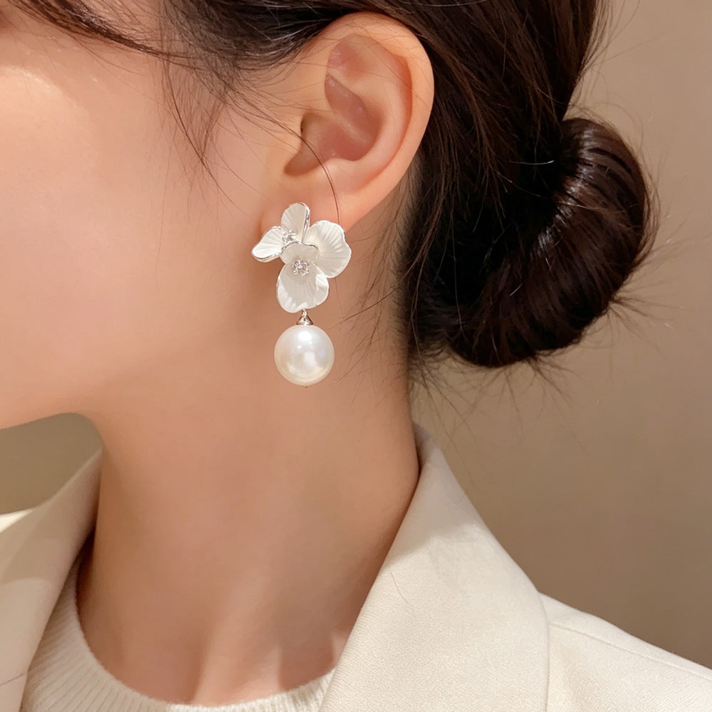 Eaioncol Floral Matte Pearl Drop Earrings Silver 1