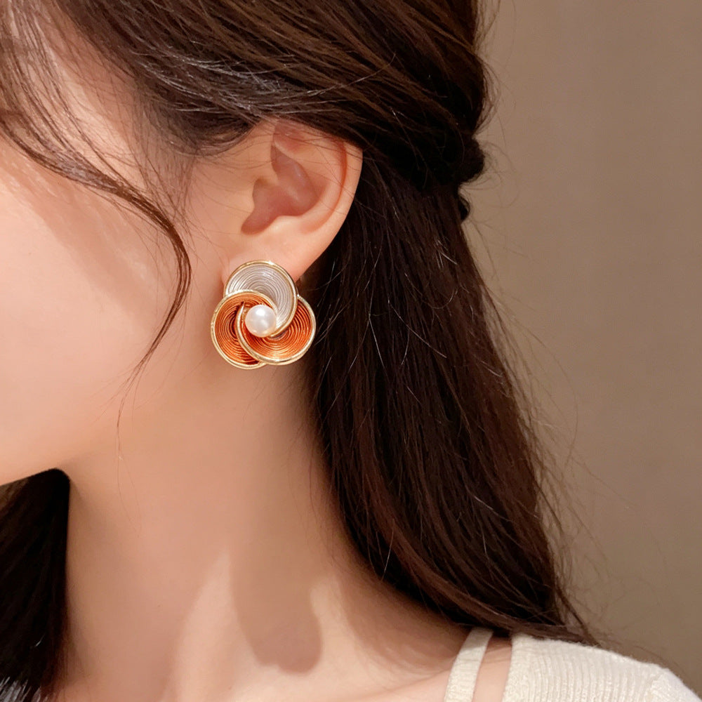Eaioncol Gradient Petal Stud Earrings Green & Orange 1