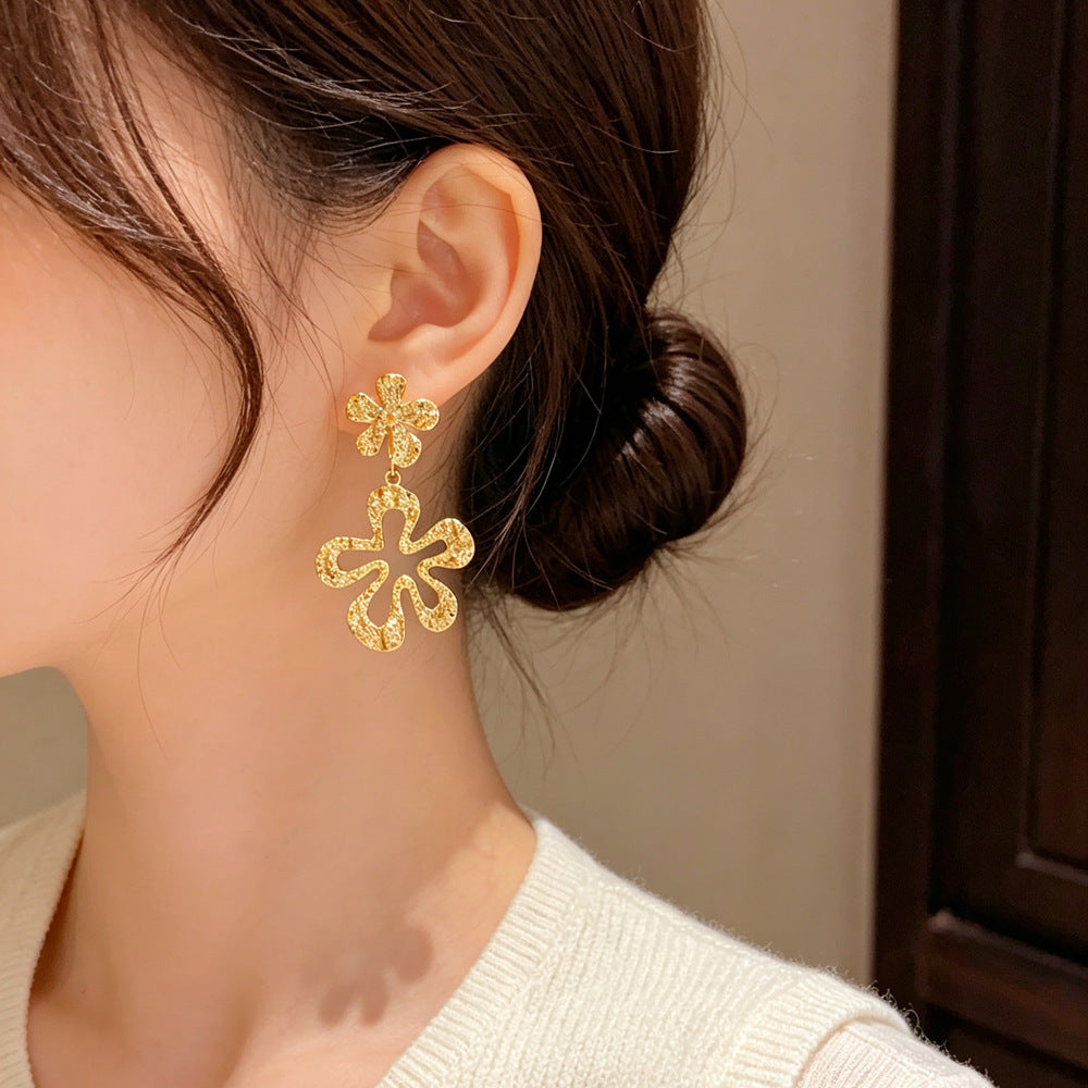 Eaioncol Openwork Floral Tassel Drop Earrings Gold Silver 1