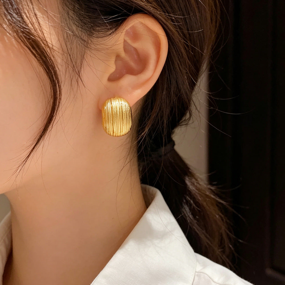 Eaioncol Textured C Hoop Earrings Gold Silver 1