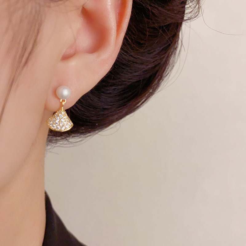 Luxury Pearl Full-Zircon Mini Dress Stud Earrings – Geometric Design